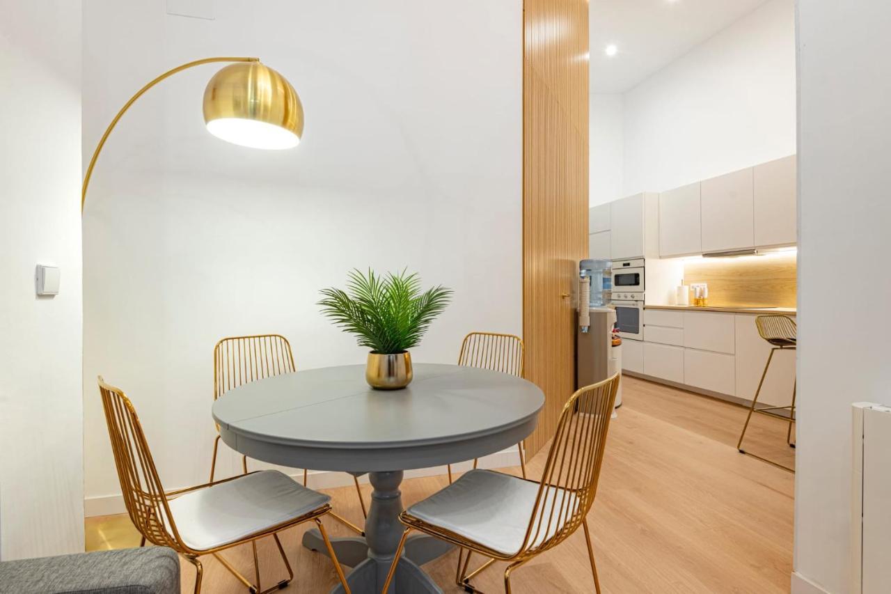 Smart Apartment Near Puerta Del Sol Madrid Eksteriør bilde